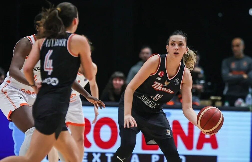 Türkiye Kadınlar Basketbol Ligi’nde yarın Fenerbahçe’yi ağırlayacak ÇBK Mersin, taraftarının