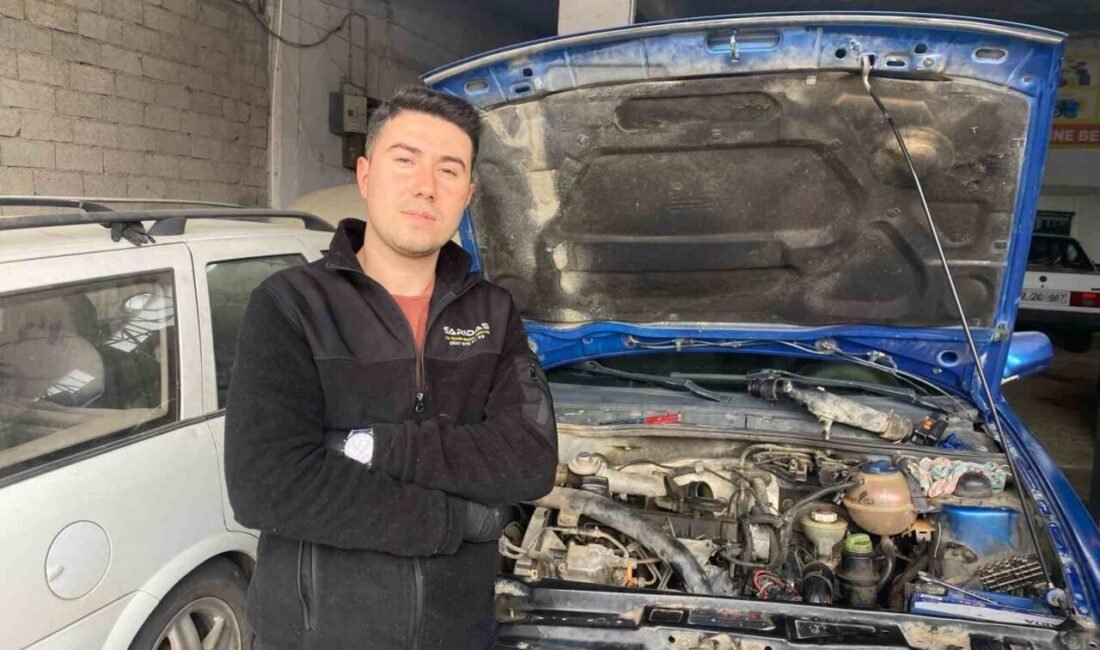 Antalya’nın Serik ilçesinde 16 yaşındayken sanayideki oto tamircide çırak olarak