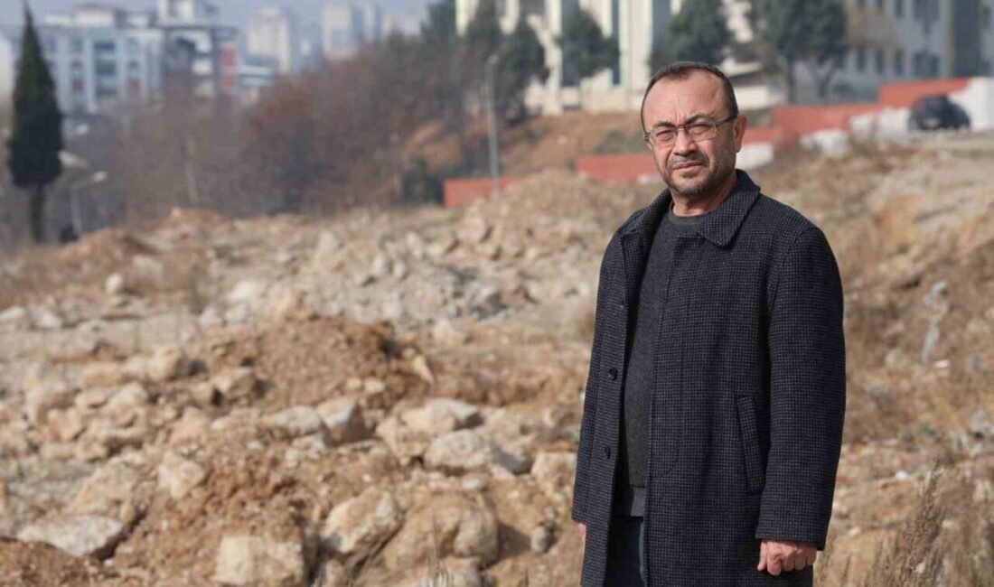 Kahramanmaraş merkezli depremlerde eşi ve iki kızını kaybeden imam hatip