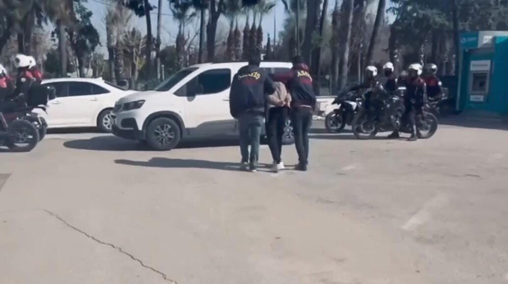 Mersin polisi, çeşitli dolandırıcılık suçlarından dolayı 39 yıl 2 ay
