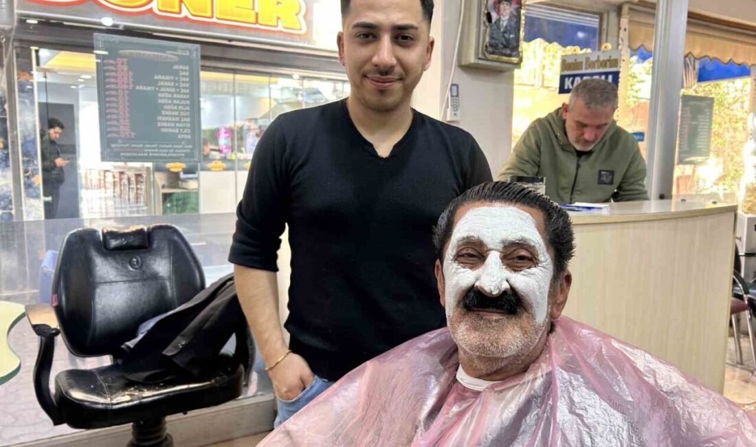 Hatay’da saç tıraşını 90 liraya yapan berber, günlük ortalama 20-25