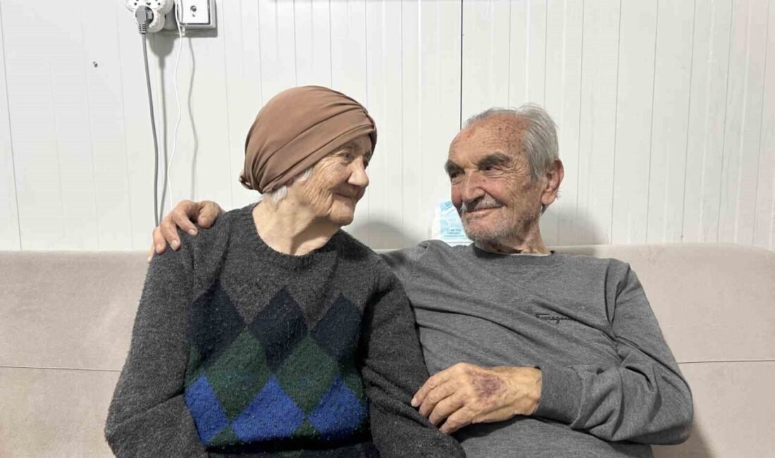 Hatay’da depremde yıkılan binalarının enkazından kurtarılarak birlikte yaşama tutunan 71