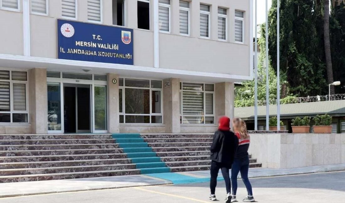Mersin’de jandarma ekiplerince yapılan çalışmada, FETÖ üyeliğinden hakkında kesinleşmiş 6