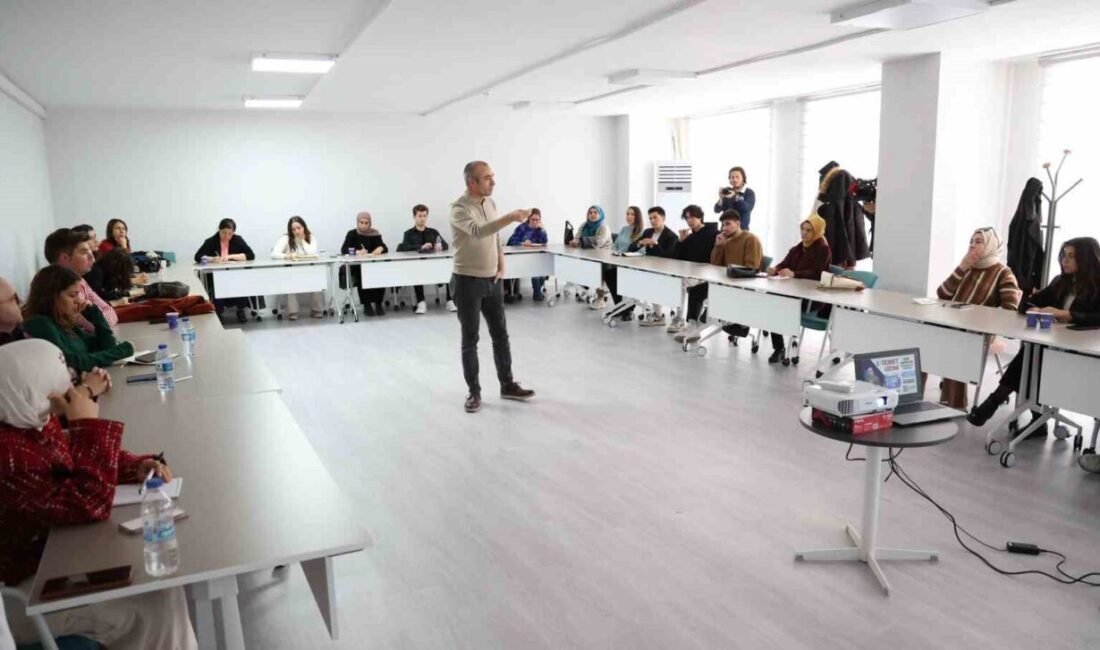 Antalya Büyükşehir Belediyesi, şehrin geleceği olan gençlerin daha donanımlı ve