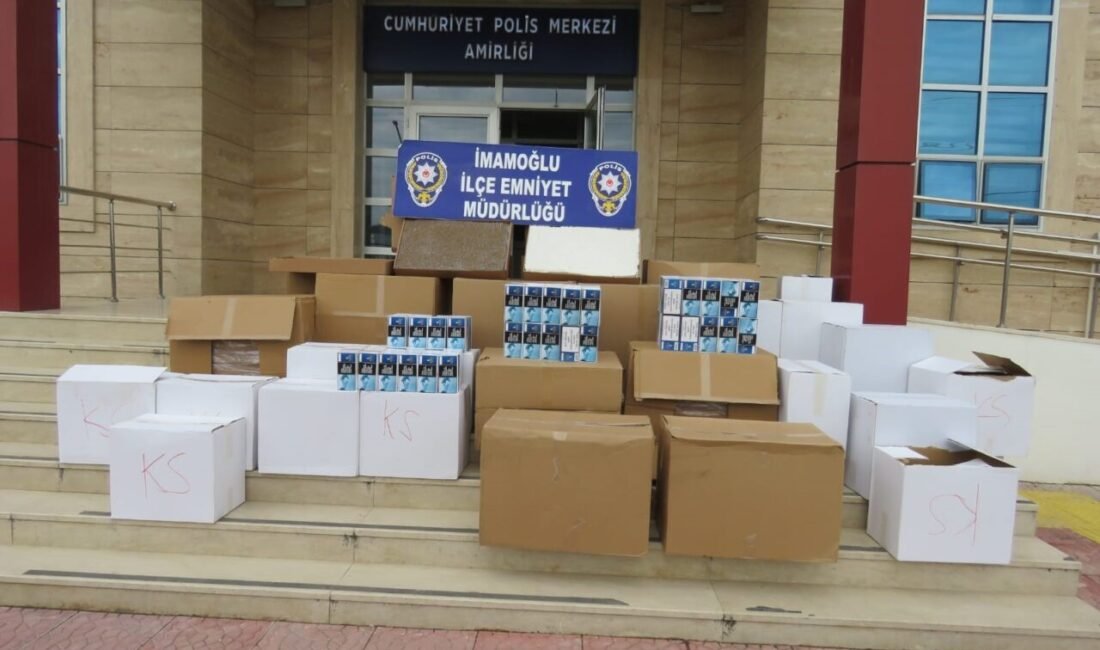 Adana’nın İmamoğlu ilçesinde polisin durduğu otomobilde 150 bin kaçak makaron