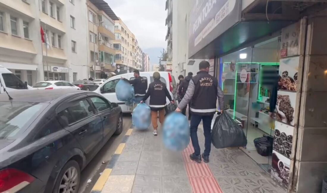 Hatay’ın İskenderun ilçesinde çocuk ve gençlerin korunması amacıyla, okul çevrelerinde