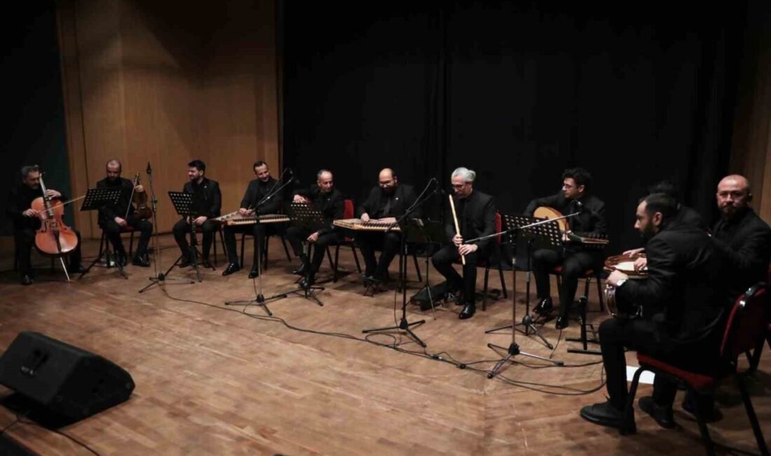 Antalya Büyükşehir Belediyesi İsmail Baha Sürelsan Konservatuvarı, “Saz Eserleri” konseriyle