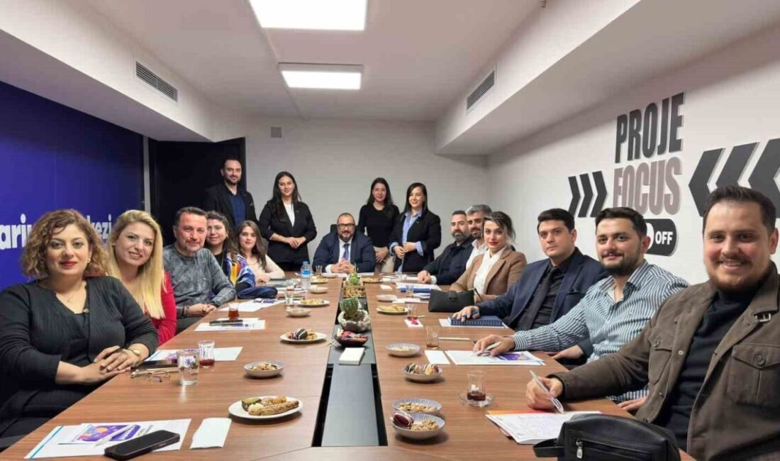 Mersin Büyükşehir Belediyesi Kariyer Merkezi, iş dünyası, üniversite ve kent