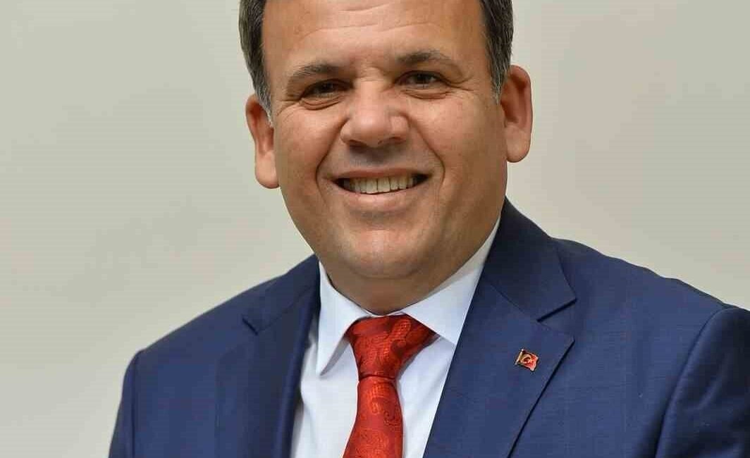 Kemer’in nüfusunun 50 bini geçmesinin ardından Kemer Belediyesi’nde daha önce