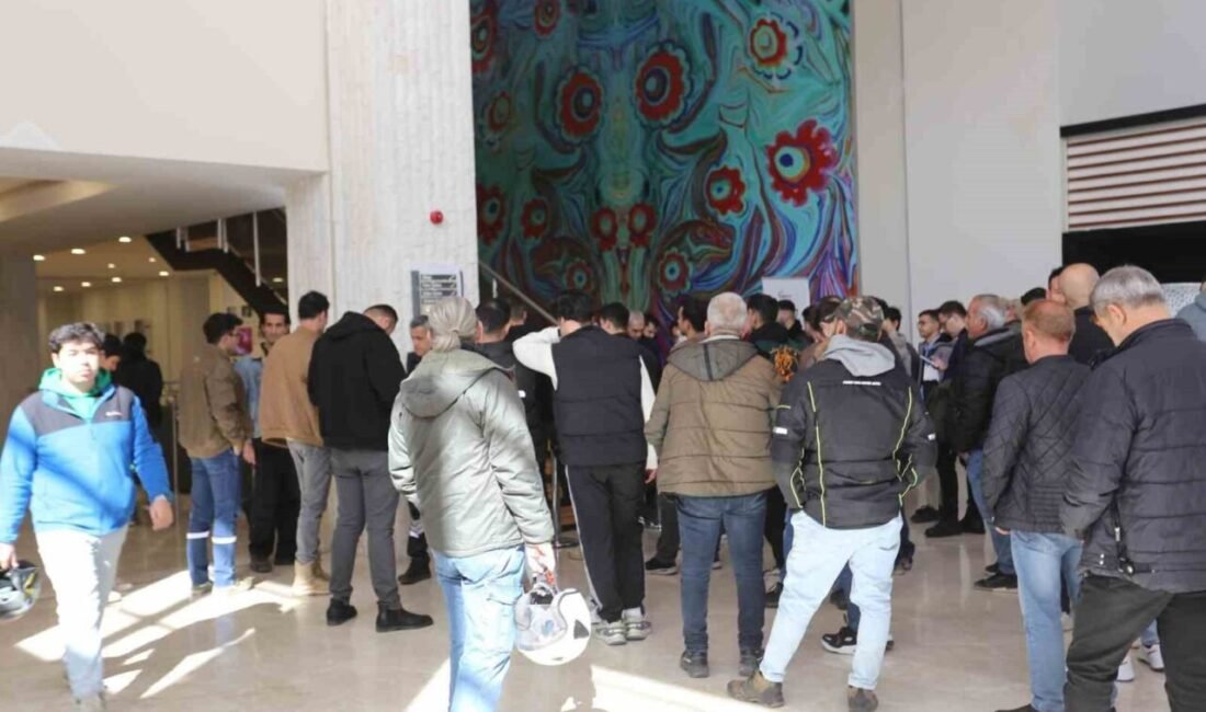 Kepez Belediyesi, ‘Kariyer Günleri’ kapsamında iş arayan 400 vatandaşı, Avrupa’nın