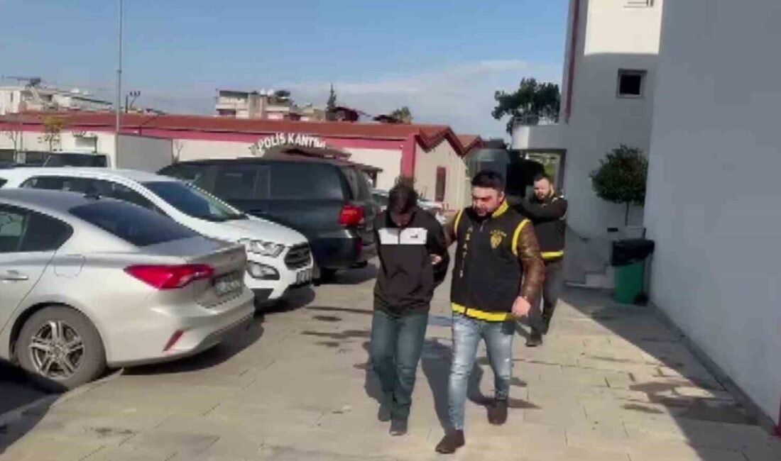 Adana’da 2 arkadaş aynı gece içerisinde kuyumcu ve bir bakkala