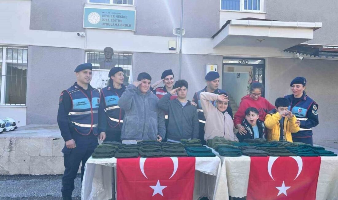 Antalya’nın Manavgat ilçesinde anlamlı bir sosyal sorumluluk projesine imza atıldı.