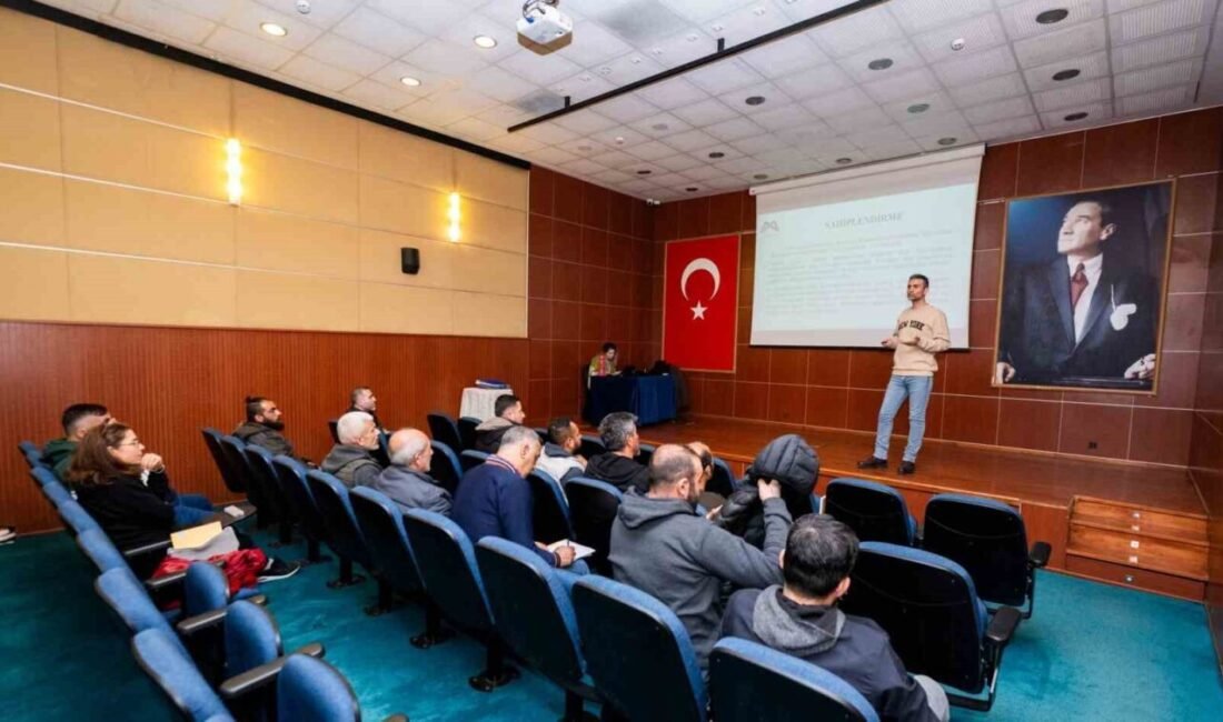 Mersin Büyükşehir Belediyesince, ev hayvanları satış yeri sahiplerine ve sorumlu