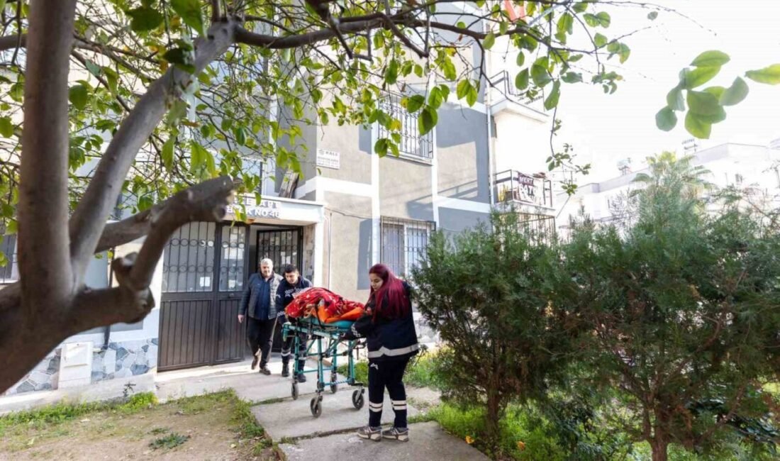 Mersin Büyükşehir Belediyesinin 2019’da hizmete sunduğu ’Hasta Nakil Ambulans’ hizmetiyle