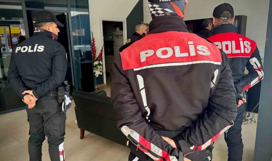 Mersin’de polisin konaklama tesisleri ve kiralık araç firmalarına yönelik gerçekleştirdiği