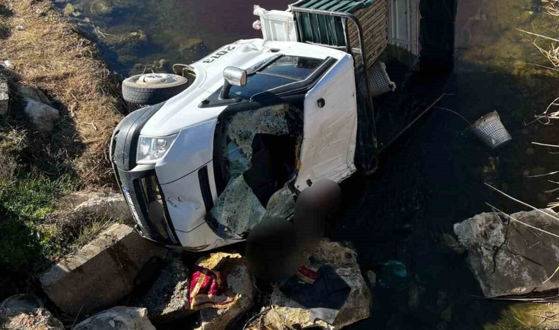Mersin’in Tarsus ilçesinde meydana gelen kazada 1 kişi öldü, 2