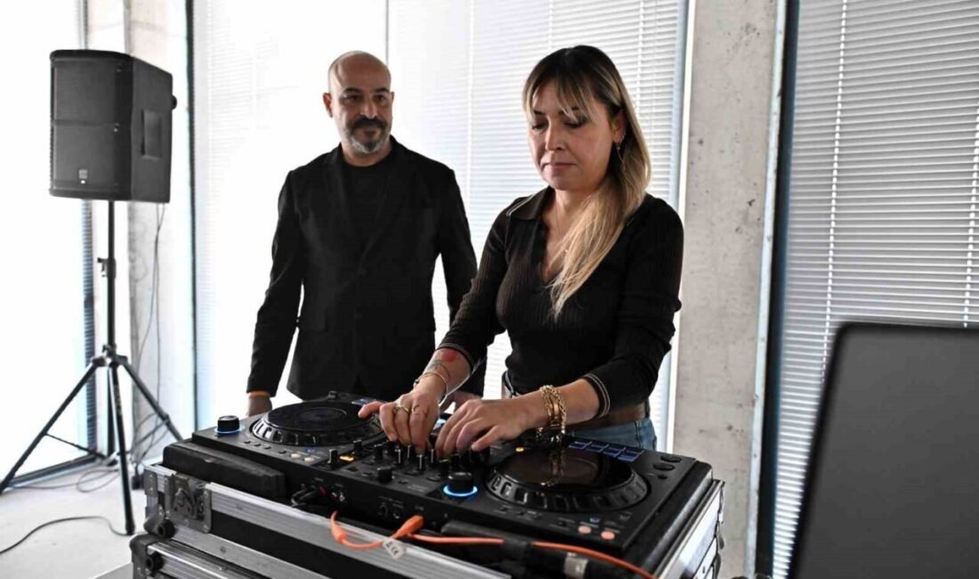 Antalya’nın eğlence dünyasına yetenekli DJ’ler kazandırmayı hedefleyen Muratpaşa Belediyesi, genç