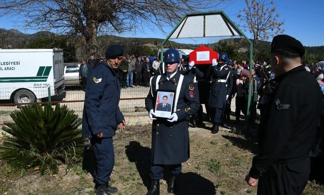Osmaniye’de motosiklet kazasında hayatını kaybeden Jandarma Uzman Çavuş Rıfat Şahin’in