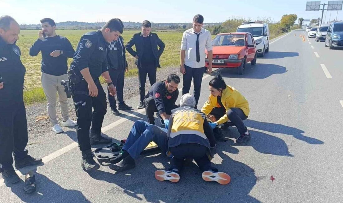 Antalya’da motosiklet ile otomobilin çarpışması sonucu meydana gelen trafik kazasında
