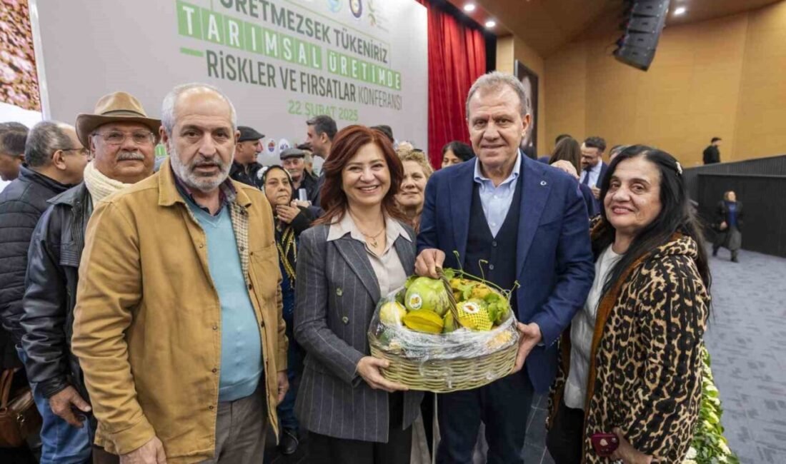Mersin Büyükşehir Belediye Başkanı Vahap Seçer, Mersin’in tarım konusunda dünyanın