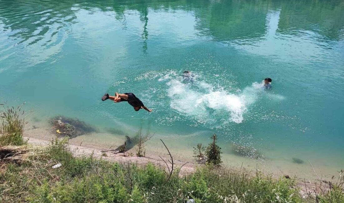 Türkiye’nin en sıcak illerinden Adana’da hava sıcaklığı 36 dereceye ulaştı.