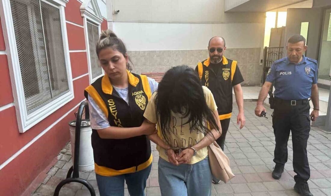 Adana’da bir ilkokulda görevli özel eğitim öğretmeninin, çocukları zaman zaman