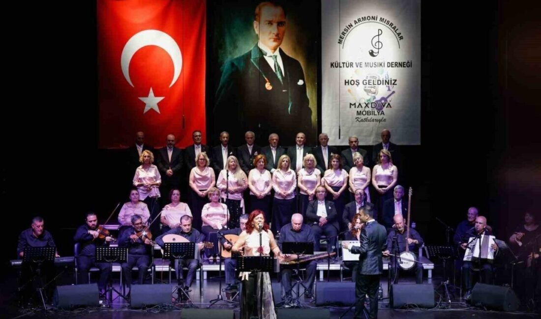 Mersin Armoni Mısralar Kültür ve Musiki Derneği Korosu, kuruluşunun birinci