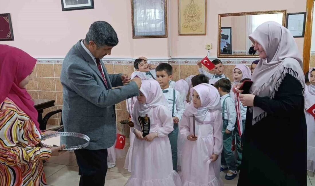 Mersin’in Anamur ilçesinde, Kur’an-ı Kerim ile tanışan 4-6 yaş grubu