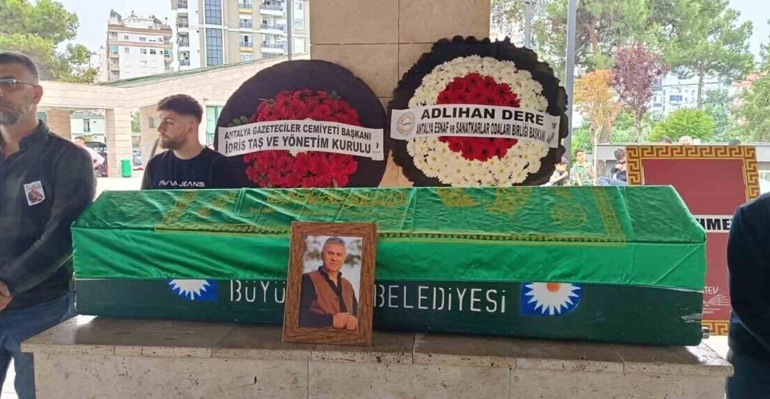 Pankreas kanseriyle mücadele eden, Antalya basınının sevilen isimlerinden Celal Vecel