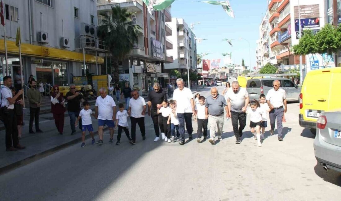 Antalya’nın Serik ilçesinde ilçe Milli Eğitim Müdürlüğünce ‘Bağımlı Olma Bağlı
