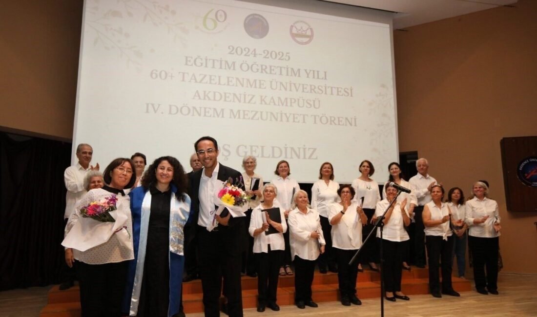 Türkiye’nin öncü sosyal sorumluluk projesi Akdeniz Üniversitesi 60+ Tazelenme Üniversitesinin