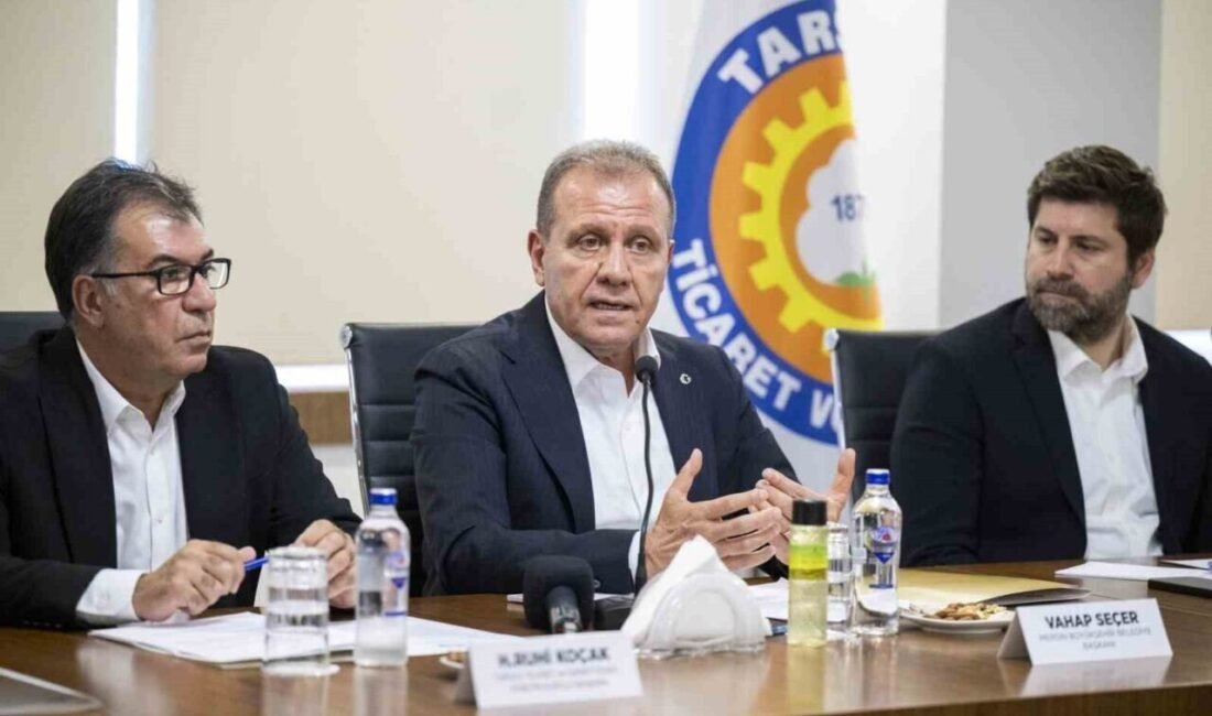 Mersin Büyükşehir Belediye Başkanı Vahap Seçer, Tarsus’un ekonomik ve sosyal