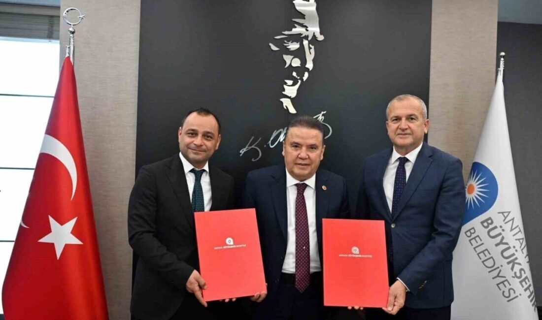 Antalya Büyükşehir Belediye Başkanı Muhittin Böcek, Çevre Mühendisleri Odası Antalya