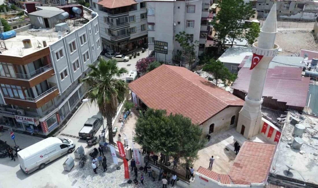 Hatay’da 6 ibadethane tamamlanan restorasyon çalışmaları sonrası ibadete açıldı. Kahramanmaraş