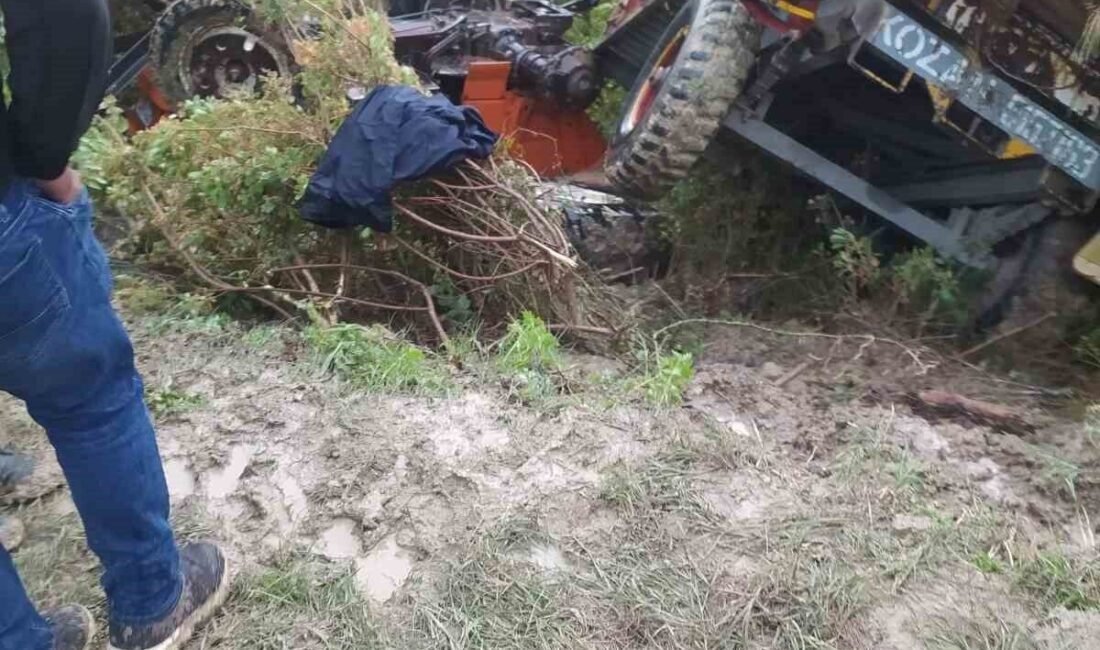 Adana’nın Kozan ilçesinde devrilen traktörün altında kalan 45 yaşındaki sürücü