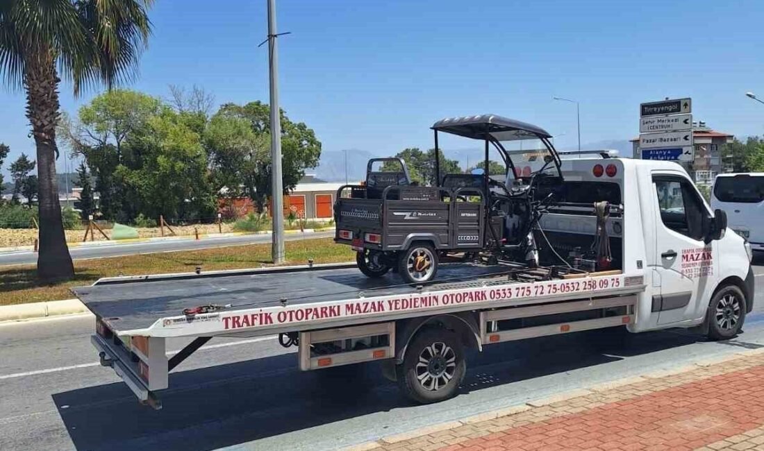 Manavgat ilçesi Titreyengöl Caddesinde seyir halindeki motorlu bisikletin devrilmesi sonucu