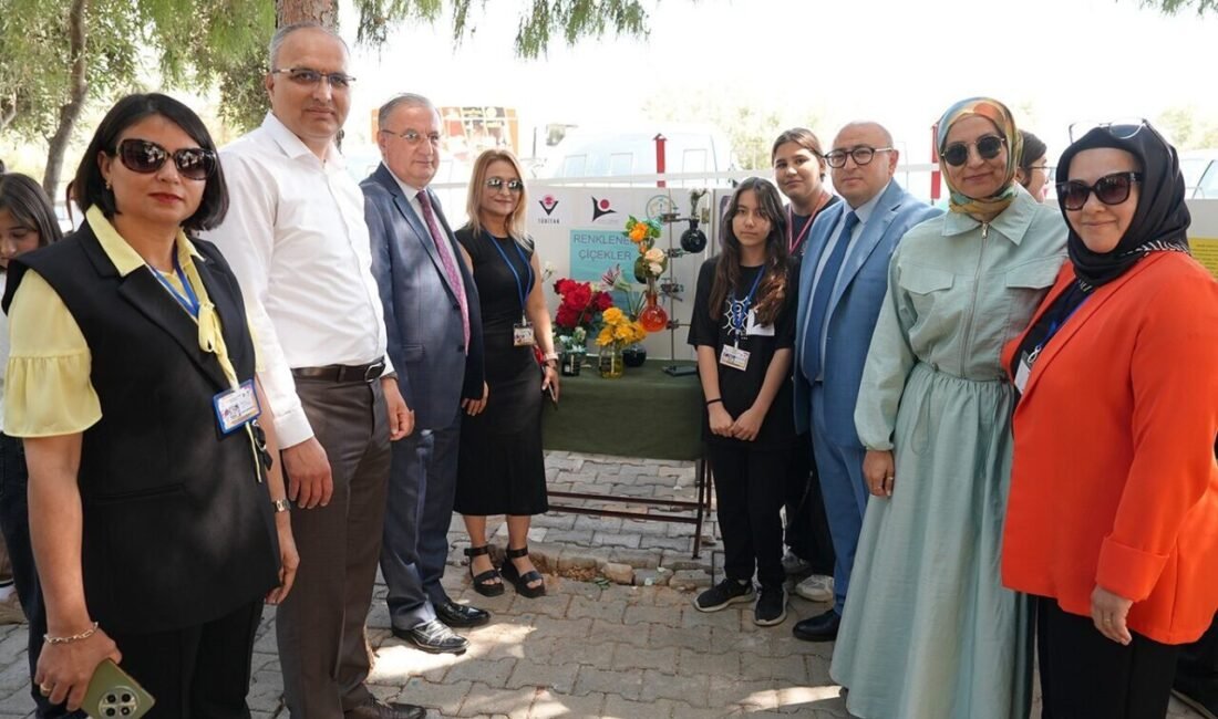 Mersin’in Erdemli ilçesinde bilim fuarlarının bu yıl 10 okulda gerçekleştirildiği