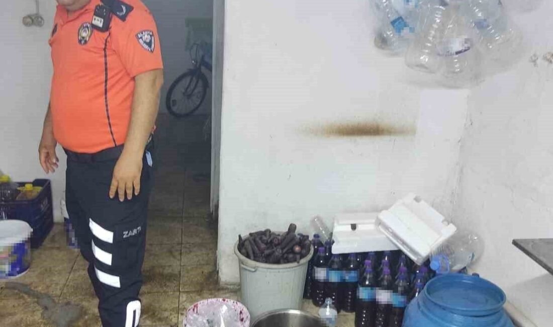 Antalya’nın Alanya ilçesinde zabıta ekiplerinin yaptığı denetimlerde genel temizlik kurallarına