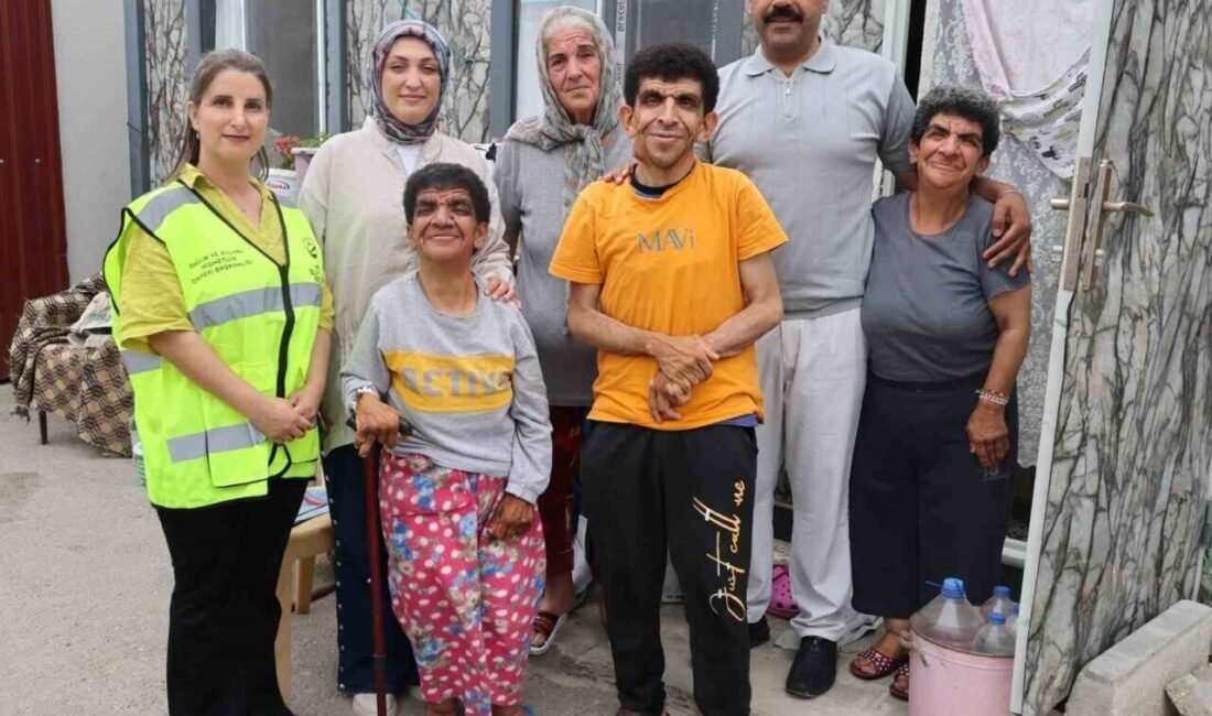 Hatay Büyükşehir Belediyesi (HBB) ekipleri, Anneler Günü’nde 3 engelli evladına