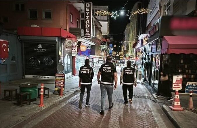 Isparta’da polis ekipleri tarafından son 24 saatte yapılan denetimlerde binlerce