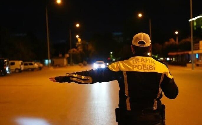 Isparta İl Emniyet Müdürlüğü’nce son 24 saatte yapılan denetimlerde 6