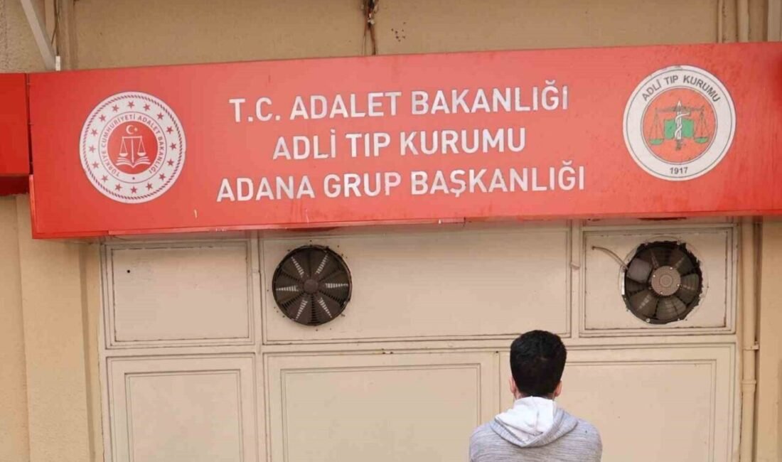 Adana’nın Yumurtalık ilçesinde sulama kanalına düşen kardeşini kurtarmak isterken akıntıya