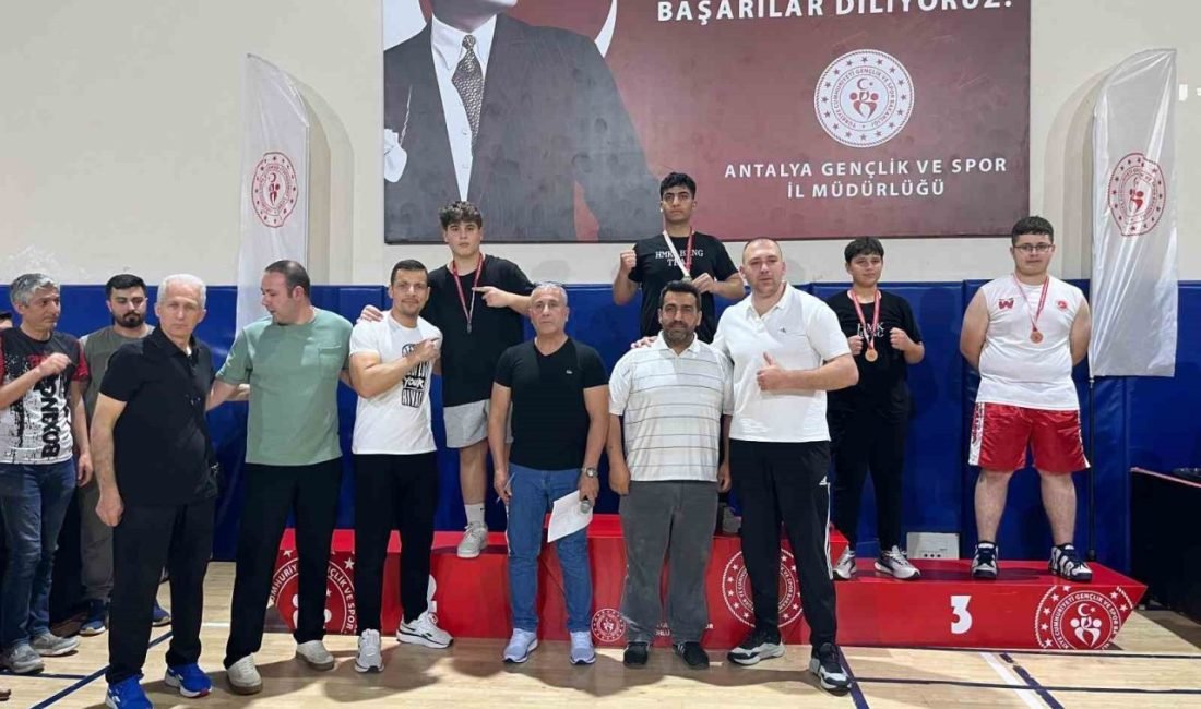 Kemer Belediye Başkanı Necati Topaloğlu’nun öncülüğünde kurulan Kemer Belediyesi Kick