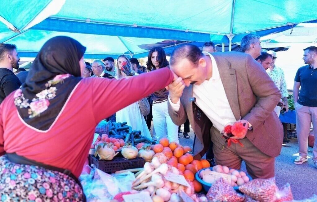 Konyaaltı Belediyesi, 14 Mayıs Dünya Çiftçiler Günü dolayısıyla HayatPark’ta ’Üretici