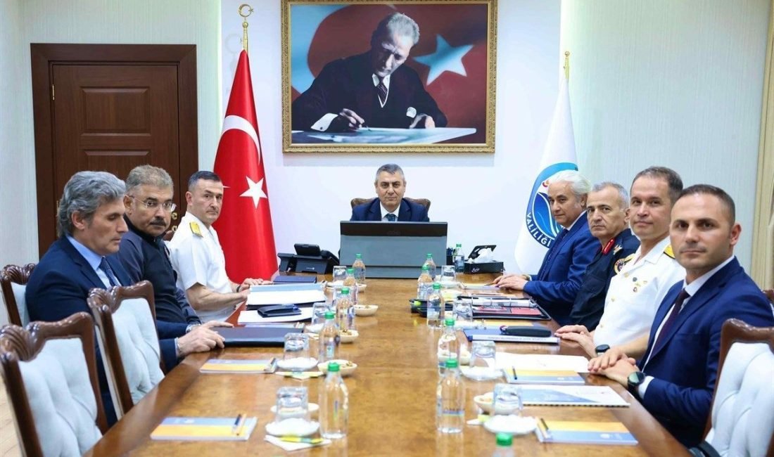 Mersin’de son bir haftada gerçekleştirilen çalışmalarda, çeşitli suçlardan haklarında kesinleşmiş