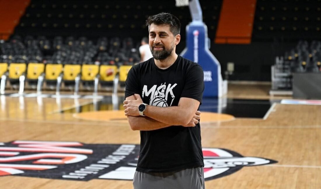 Türkiye Sigorta Basketbol Süper Ligi’nde sezonun son maçında Darüşşafaka’yı konuk