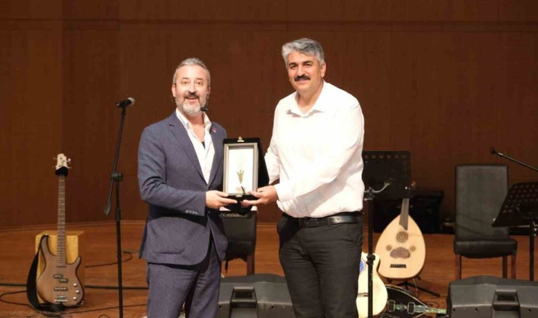 Kahramanmaraş Onikişubat Belediyesi, sınavlara hazırlanan gençlerin motivasyonunu artırmak ve başarı