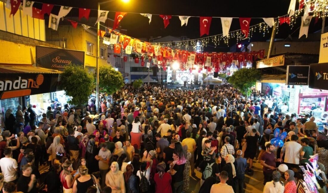 Osmaniye Belediyesi tarafından düzenlenen Lezzet Festivali’nde sahne alan Turgay Başyayla