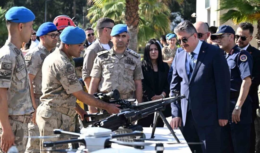 Osmaniye’de 26 engelli genç, bir günlüğüne askerlik heyecanı yaşadı. Osmaniye