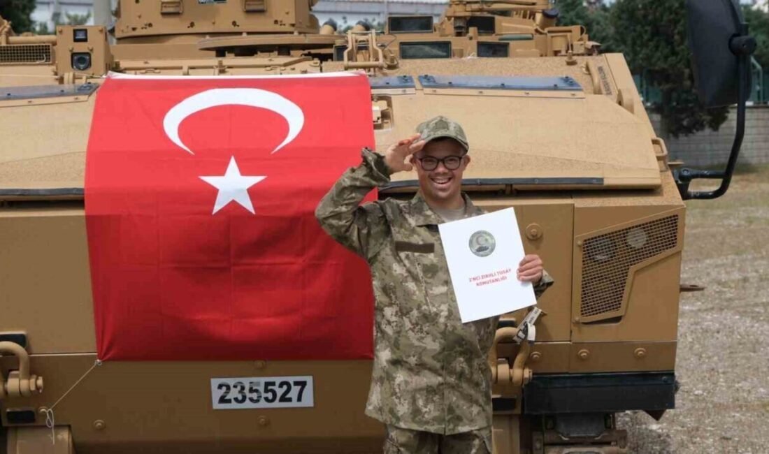 Kahramanmaraş’ın Onikişubat Belediyesi tarafından hazırlanan temsili asker uğurlama töreni ile